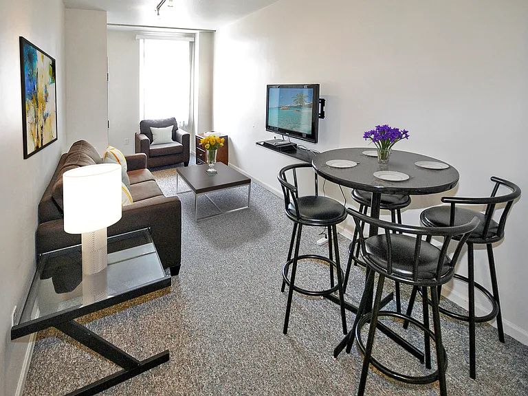 Corner House Lofts — Photo 45