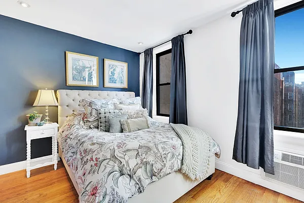 Sold by Compass | media 10