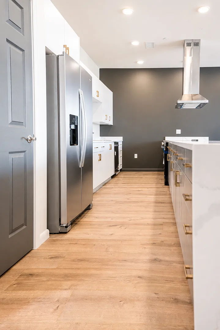 5300 - The Village Commons — Photo 4