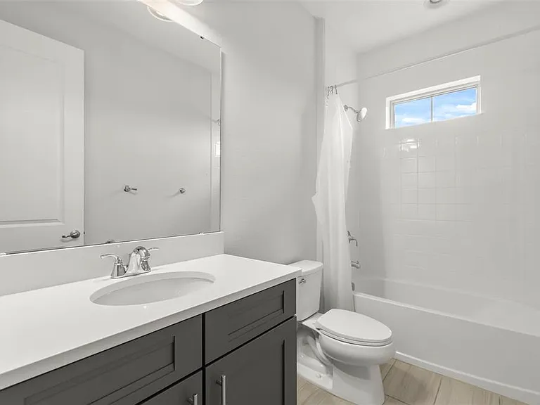 10511 Royal Cypress Way — Photo 23