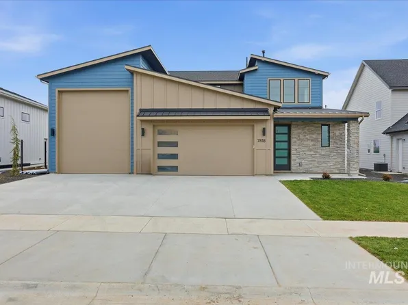 7818 Flathead Lake St, Eagle, ID 83616