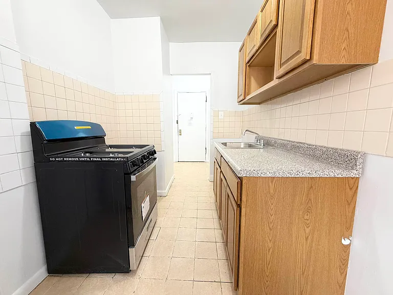 564 Audubon Ave #10C — Photo 5