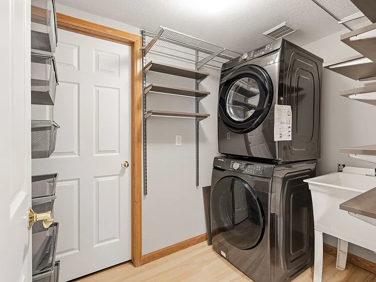 1515 Brandt Ct — Photo 41