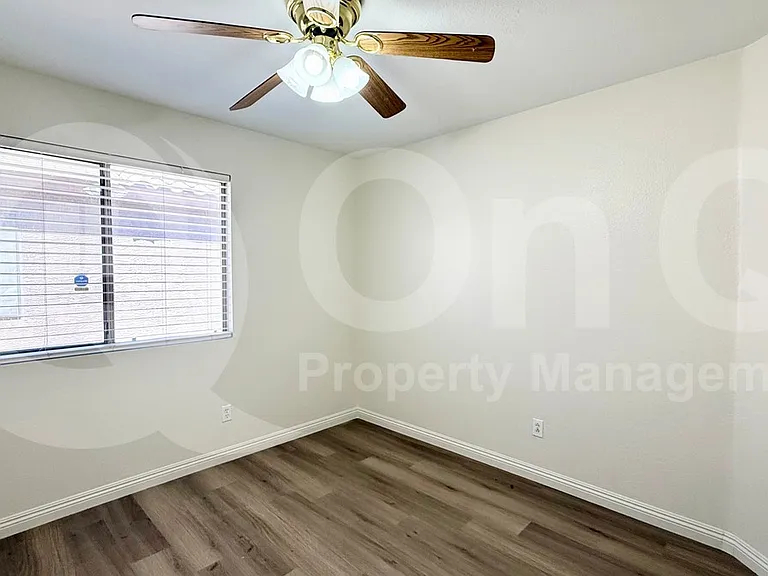 8318 W Clear Stream Dr — Photo 11