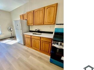 542 E 182nd St #1, Bronx, NY 10457