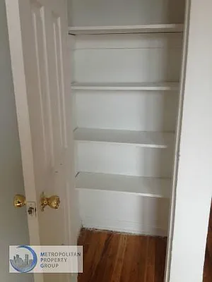 Rented by Metropolitan Property Group | media 20