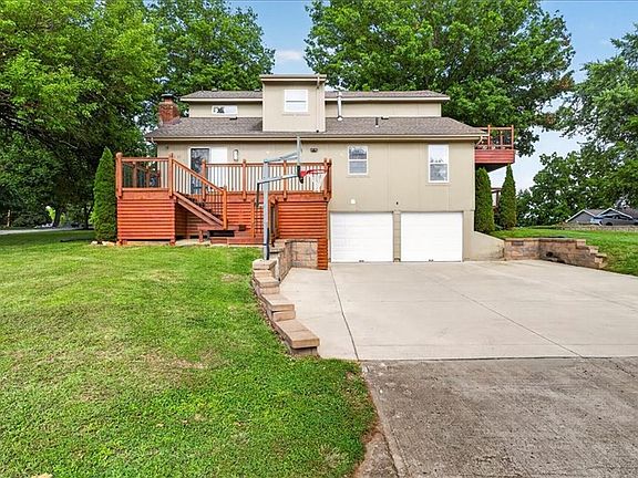 5th image of 2133 NE Todd George Rd