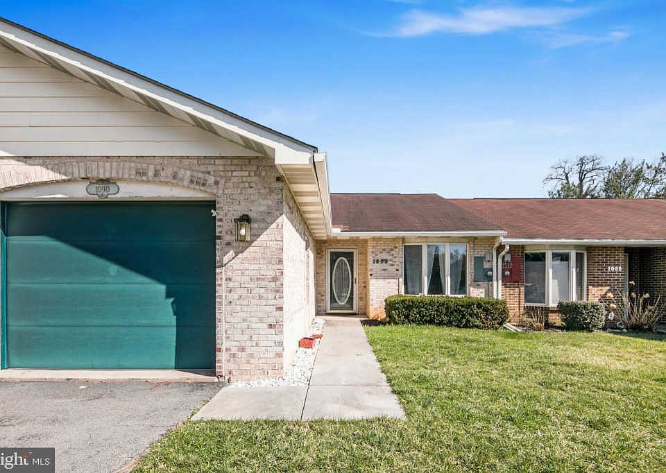 1st image of 1090 Kasinof Ave