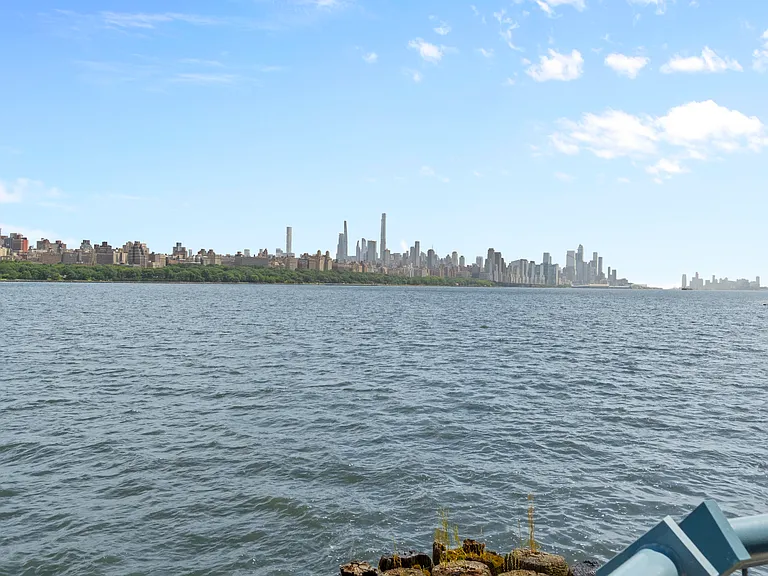 518 Ellery Ct #518 — Photo 43