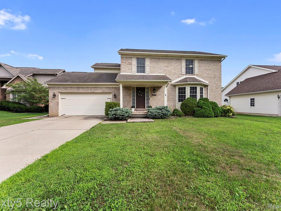 1st image of 14392 Canterbury Ln