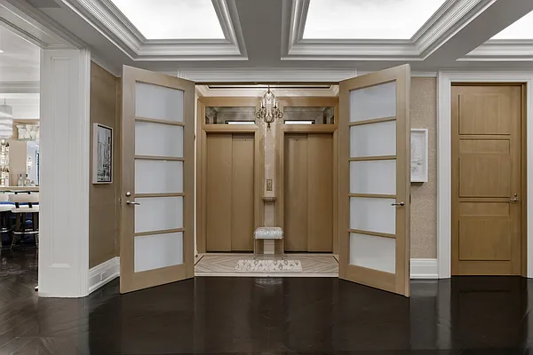 Sold by Warburg | media 15