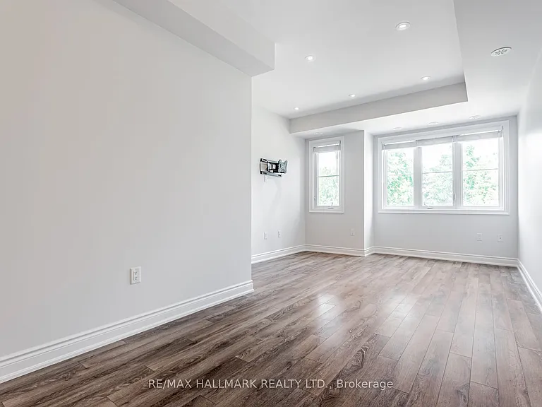 380 Hopewell Ave #224 — Photo 5