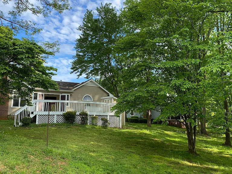 3613 Calyx Ct — Photo 45