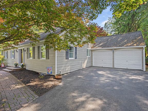 2nd image of 235 Castle Rd