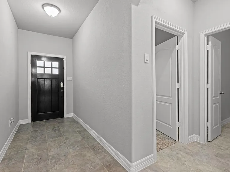 216 Elianne Lace Ct — Photo 10