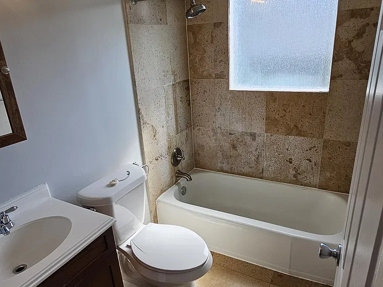2812 Craigie Ave #B — Photo 6