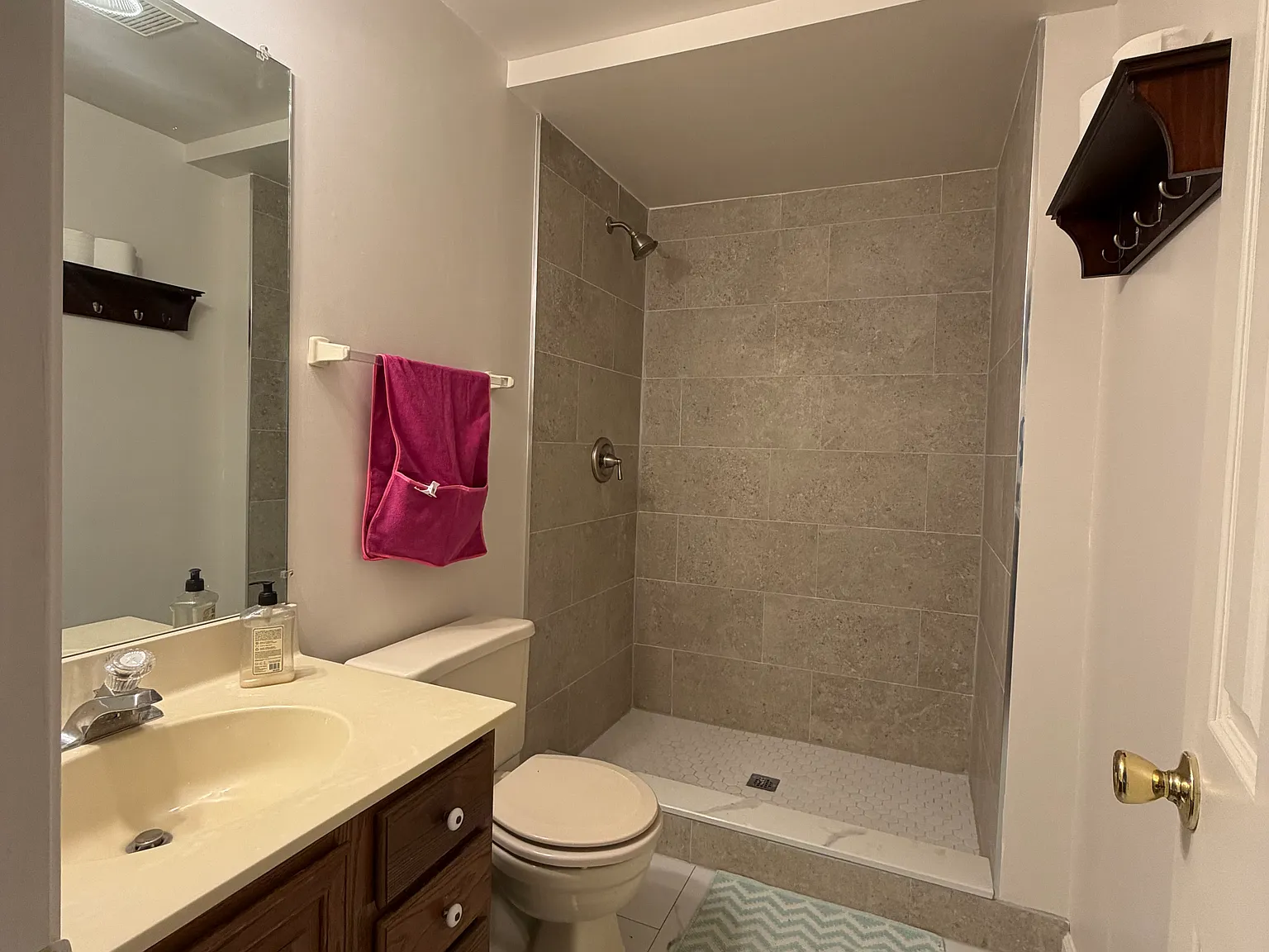 1 bed, 1985 sqft, $1,675 — Photo 3