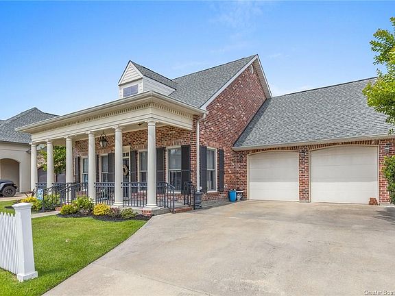 3rd image of 5925 Camellia Pl