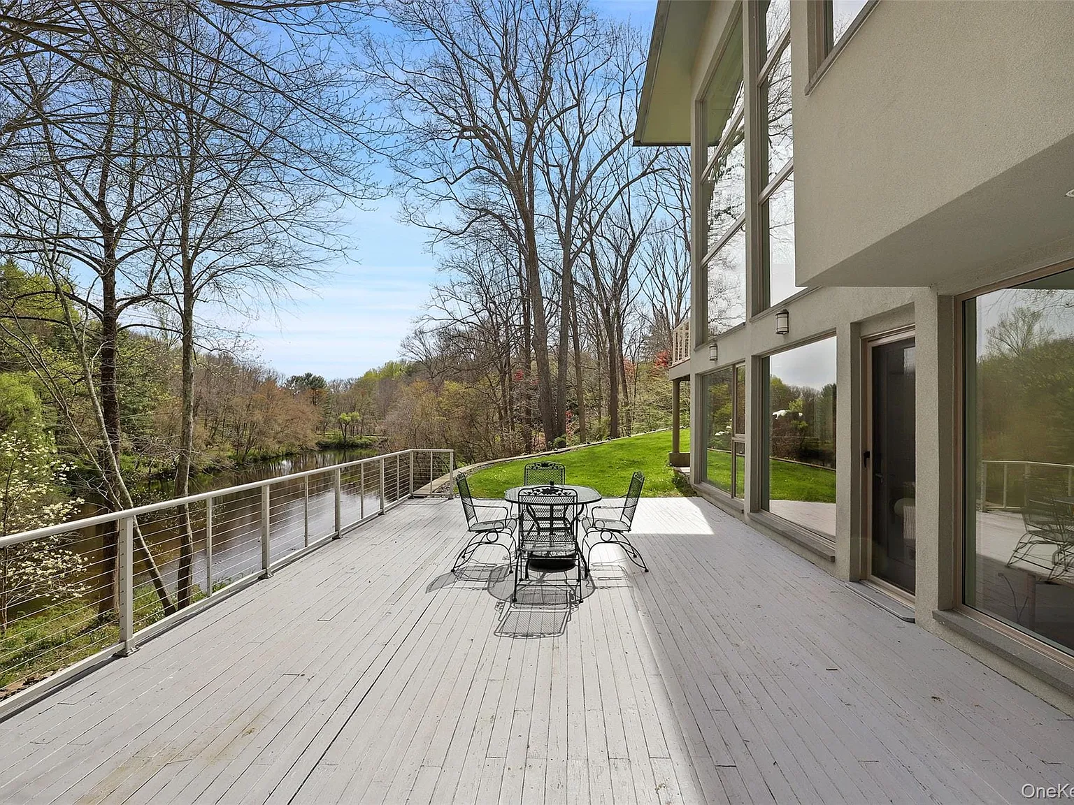 4 bed, 6.0 bath, 5886 sqft, $17,000 — Photo 2