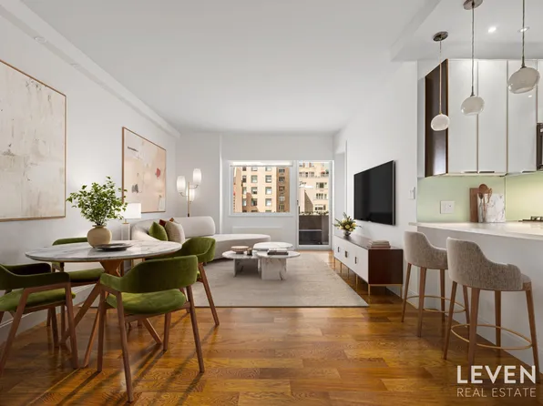58 West 58th Street 11A image 1 of 12