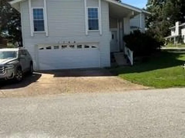 1748 Dandridge Ln, Barnhart, MO 63012