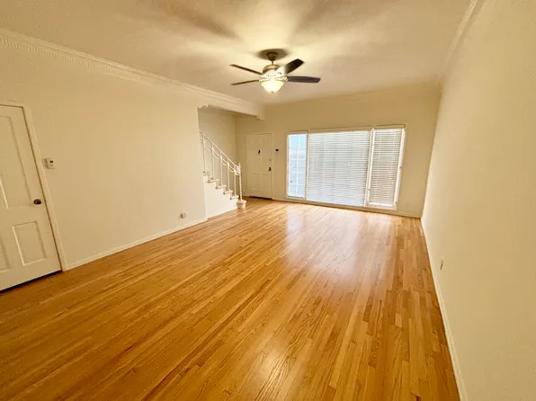 128 1/2 S Palm Dr #1, Beverly Hills, CA 90212