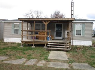 225 E 5th St, Ramsey, IL 62080