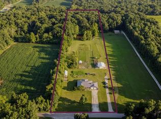 8405 McWhorter Rd, Martinsville, IN 46151