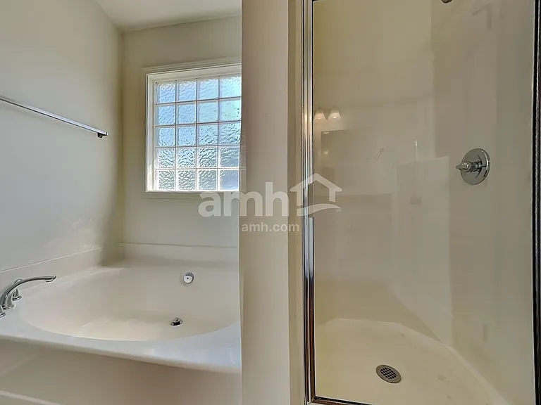 1119 Bridlemine Dr — Photo 18
