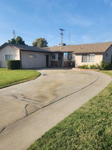 413 San Jose Ave, Clovis, CA, 93612