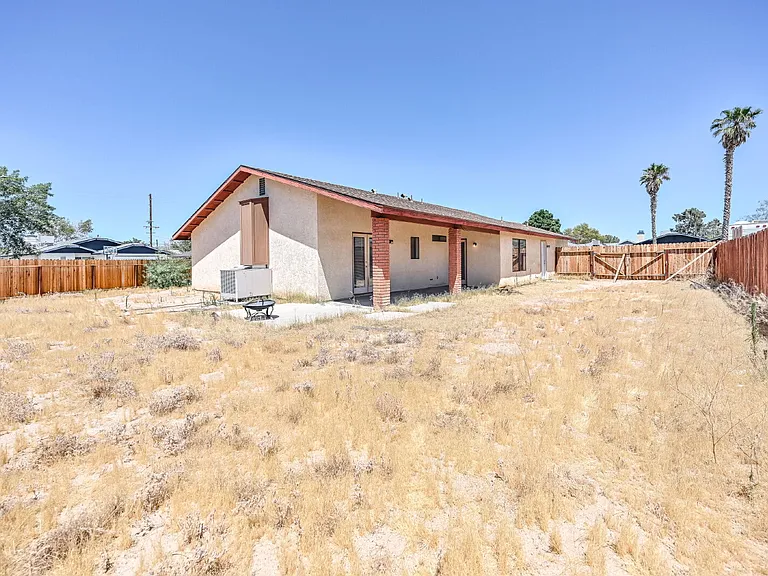 315 Reese St — Photo 32
