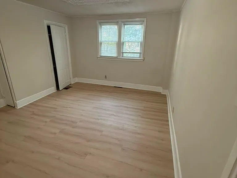 605 Spruce St #605SPRUCEST-2 — Photo 8