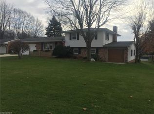 4960 Quincy St NW, Canton, OH 44708