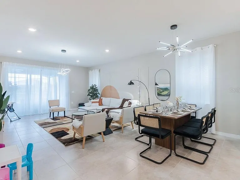 7215 Oakmoss Loop — Photo 79