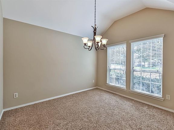 5th image of 26522 Pernod Oaks Dr