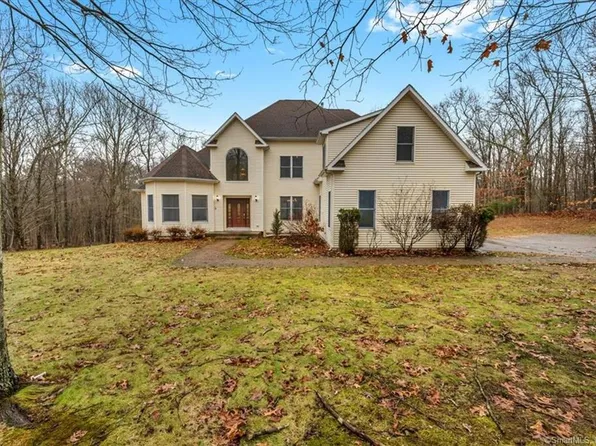 9 Oakridge Lane, Bozrah, CT 06334