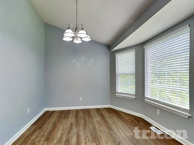 29 Cedars Glen Cir — Photo 5