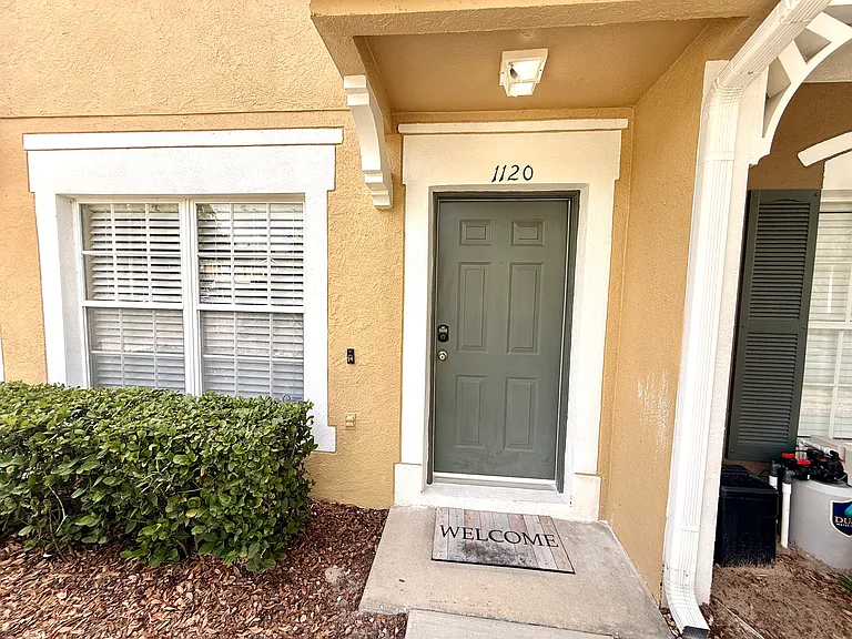 1120 Kennewick Ct — Photo 3