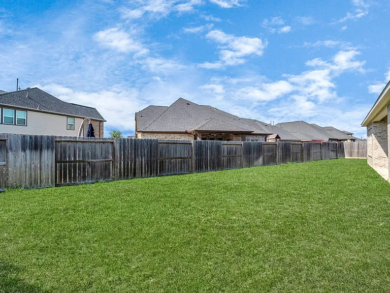 28646 Monarch Cliffs Dr — Photo 30