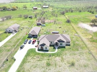 1831 Lower Seguin Rd, Marion, TX 78124