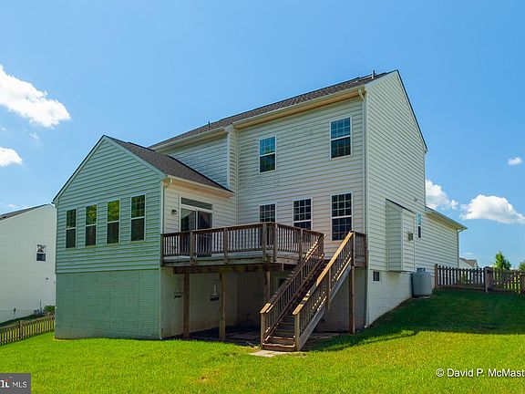 3rd image of 697 Chickamauga Dr