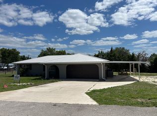 4 Mia Casa Ln, Lake Placid, FL 33852