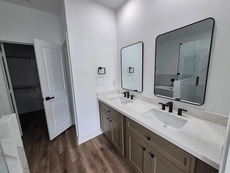 3217 Saint Emanuel St — Photo 31