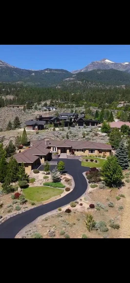 227 S Earlham Ct photo 1