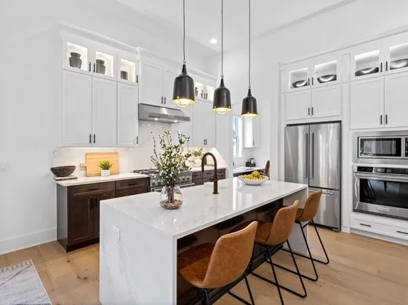 30 Barnes Blvd #29, Hudson, MA 01749