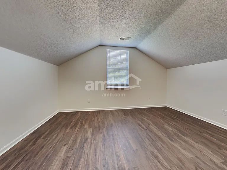 118 Larkspur Dr — Photo 17