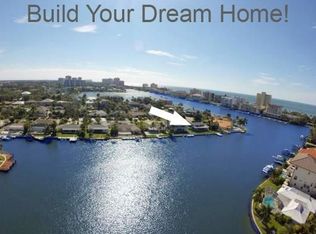 247 Trade Winds Ave, Naples, FL 34108