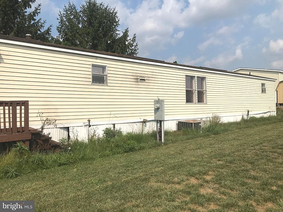 2nd image of 312 Dallas Dr