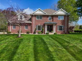 17363 N Deer Creek Dr, Effingham, IL 62401
