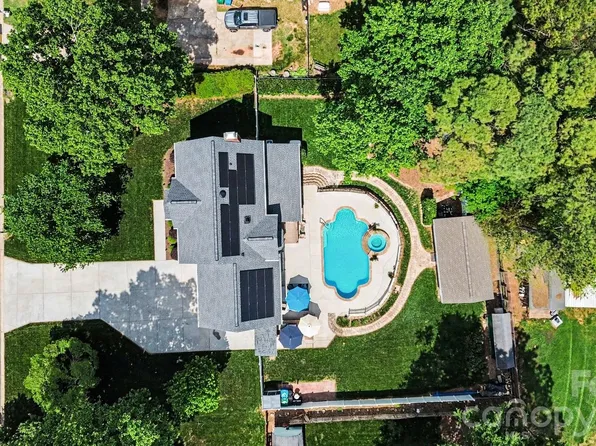 2705 Greenmont Cir, Belmont, NC 28012